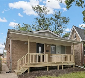 10011 S Princeton Ave, Chicago, IL 60628