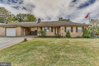 811 Medway Rd, Hagerstown, MD 21740