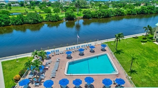 33 Colonial Club 203 Dr Unit 203, Boynton Beach, FL 33435