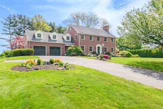 116 Thornbush Rd, Wethersfield, CT 06109