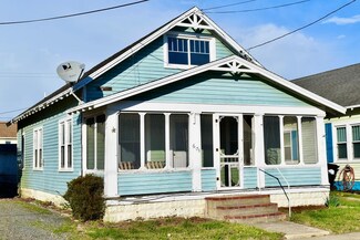 6175 Clark St, Chincoteague Island, VA 23336