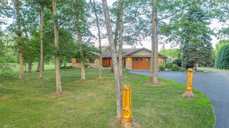 16725 White Oak Ave, Lowell, IN 46356