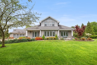5007 Lupreese Ln, Versailles, KY 40383