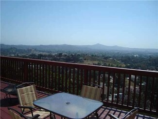 1988 Longs Hill Rd, El Cajon, CA 92021