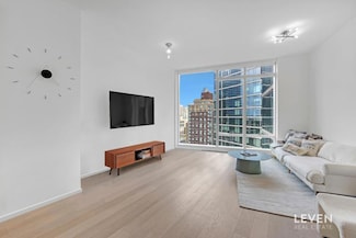 30 Riverside Blvd Unit 22F, New York, NY 10069