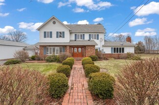 804 E Beaver St, Morocco, IN 47963