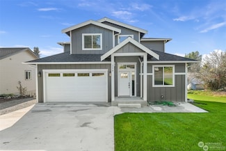 259 11th St, Blaine, WA 98230