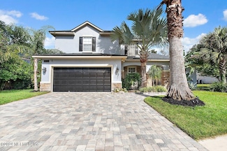 932 N Woodbridge Hollow Rd, Jacksonville, FL 32218