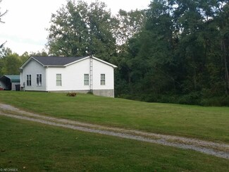 10478 Hopkins Rd, Garrettsville, OH 44231