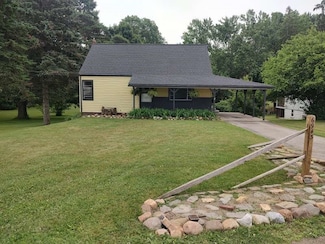 6943 Old Ridge Rd, Fairview, PA 16415