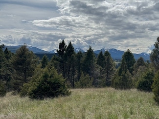 704 Flint View Rd, Deer Lodge, MT 59722