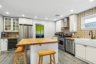 1141 Frenchmen St Unit 201, New Orleans, LA 70116