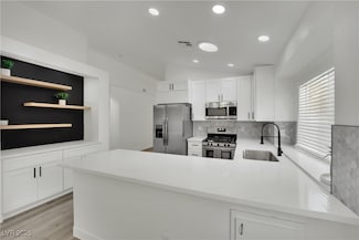9228 Sun Rose Ave, Las Vegas, NV 89134
