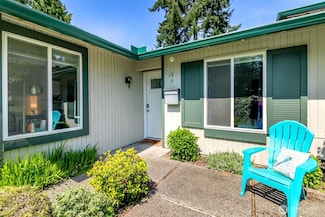 509 S 323rd Place Unit 19D, Federal Way, WA 98003