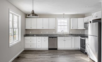 45 Garrison Ave, Worcester, MA 01606