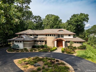 1000 Forest Ln, Bloomfield Hills, MI 48301