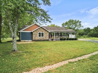 8495 North St, Mountain Grove, MO 65711