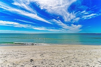 101 73rd St Unit 6, Holmes Beach, FL 34217