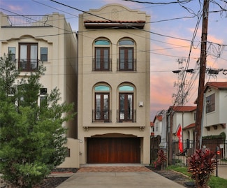 1805 W 24th St, Houston, TX 77008