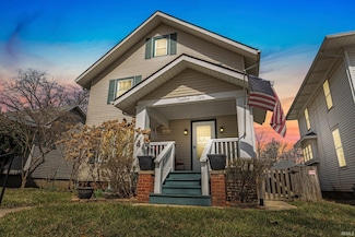 1210 W Oakdale Dr, Fort Wayne, IN 46807
