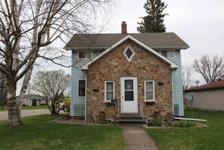 410 W Mill St, Loyal, WI 54446