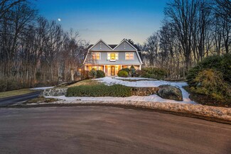5 Squamscott Cir, Exeter, NH 03833