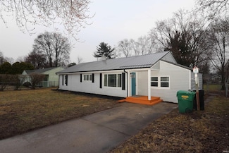 56674 Cedar Rd, Osceola, IN 46561