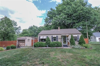 7815 Benson St, Overland Park, KS 66204