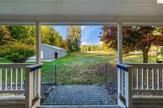 55 Trotter Ln, Sandpoint, ID 83864