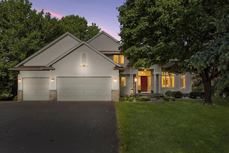 2320 Periwinkle Ave N, Stillwater, MN 55082