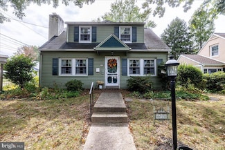 332 S 5th St, North Wales, PA 19454