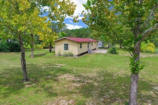 16415 SE 170th Ave, Weirsdale, FL 32195