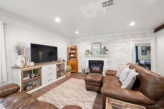 586 Del Mar Ave, Chula Vista, CA 91910