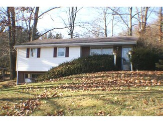 619 Van Buren St, Evans City, PA 16033