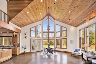 9436 Delta Line Rd, Blaine, WA 98230