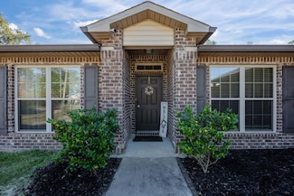 8293 Molina St, Navarre, FL 32566