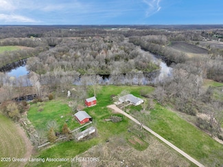 12302 Sandborn Rd, Portland, MI 48875