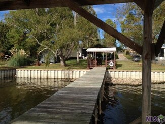 7323 Island Rd, Jarreau, LA 70749