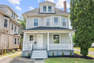 476 Washington Ave, West Haven, CT 06516