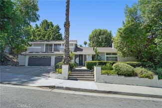 4623 Winnetka Ave, Woodland Hills, CA 91364