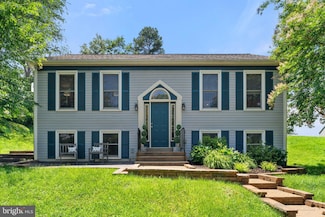 6251 Ridge Ln, Warrenton, VA 20187