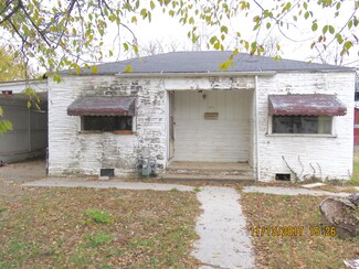 1217 Iowa Ave, Joplin, MO 64801