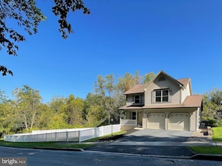 576 Kelker St Unit L2, Oberlin, PA 17113