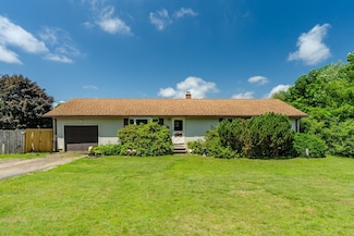74 Sabin St, Belchertown, MA 01007