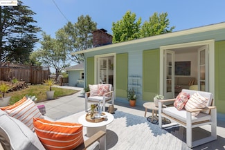 298 Grizzly Peak Blvd, Kensington, CA 94708