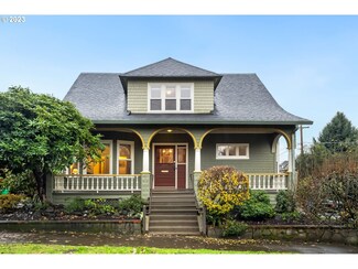 2304 SE Main St, Portland, OR 97214