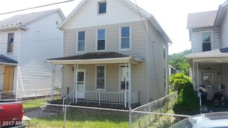 21 Mineral St, Ridgeley, WV 26753