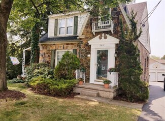 2612 Liberty St, Easton, PA 18045