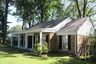 6233 Quince Rd, Memphis, TN 38119