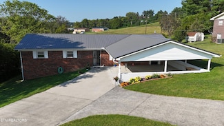 2022 Rose Dr, Tazewell, TN 37879